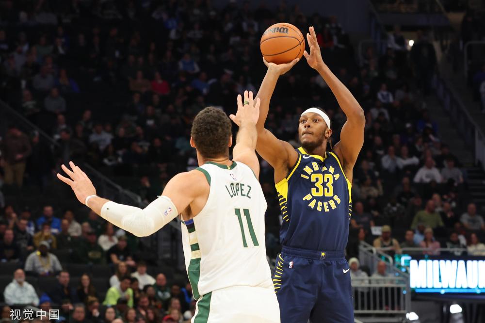 在足球赛场 在足球赛场